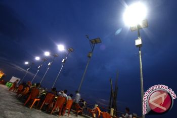 Ratusan ribu warga NTB belum nikmati listrik 