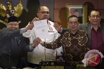 Tidak Ada Ruang Kocok Ulang Pimpinan DPR
