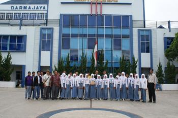 IBI Darmajaya jadi pilihan kunjungan siswa 