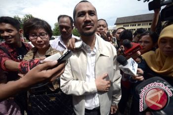 Abraham Samad Disambut Bak Pahlawan Di Makassar
