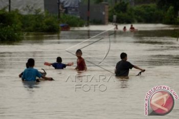 BANJIR MAROS