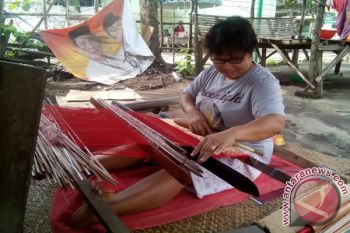 Usaha songket Ogan Ilir bertahan selama krisis