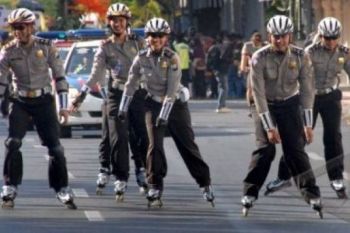 Antisipasi Kemacetan, Polres Banyumas Siapkan Tim Sepatu Roda