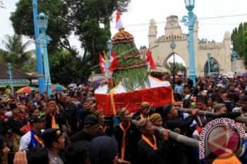 Grebeg Maulud Solo