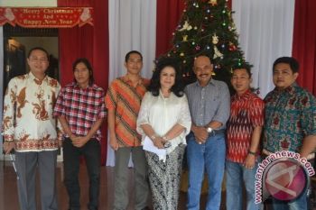 Wabup Barsel Gelar "Open House" Natal 