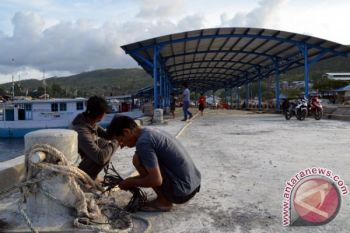 Uji Coba Budidaya Bandeng Di Dermaga PPI Donggala