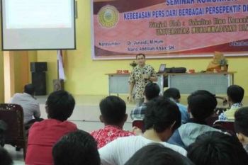 UMRI Gelar Seminar Kebebasan Pers