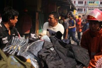 Pedagang Rugi Rp1 Triliun Kebakaran Pasar Pekanbaru