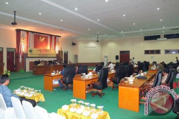 APBD 2016 Lingga Batal Disahkan