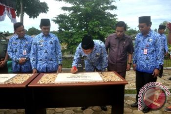 Bupati Barito Utara Resmikan Taman Hijau Kota
