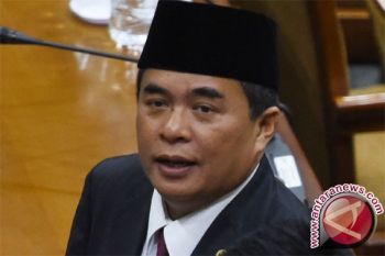 Ade Komaruddin Kunjungi 22 Provinsi Promosi Caketum Golkar