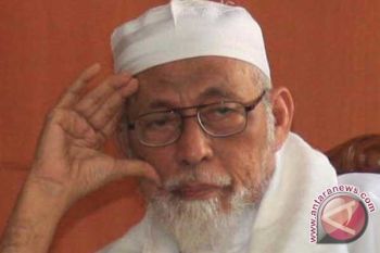 Abu Bakar Ba'asyir Hadiri Sidang di PN Cilacap