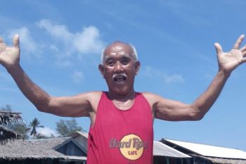 Cun Ming Pelestari Hiu di Karimunjawa