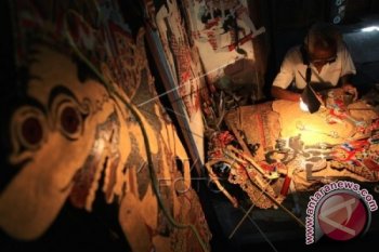 Wayang Kertas Sintesis