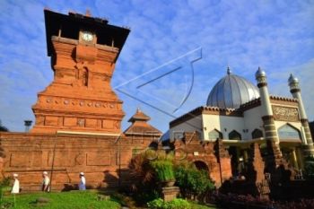 Pengesahan Dua Raperda Inisiatif DPRD Kudus Ditangguhkan
