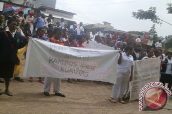 Mahasiswa Yamas laporkan kampus ke Polda Papua
