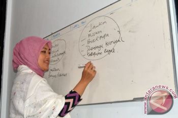 Bupati Lampung Timur Janji Perhatikan Guru Mengaji 