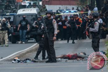 BOM JAKARTA - Terduga Bom Jakarta Sempat Jadi Mekanik di Sampit