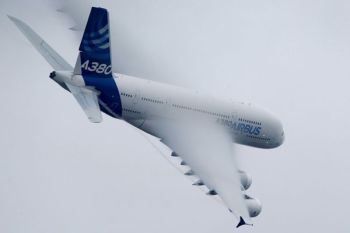 Begitu Sanksi Dicabut, Iran Beli 100 Airbus