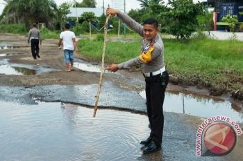 Ribuan Pelajar Sampit Lintasi Jalur Rawan Kecelakaan