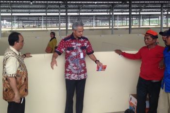Proyek Lapak Sementara Johar II Terkendala Cuaca