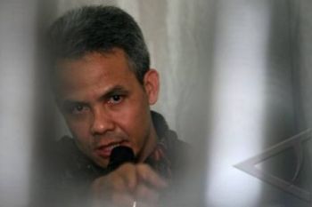 Ganjar Akan "Sikat" Oknum Jual-Beli Lapak Johar