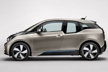 Sekali cas, Jarak Tempuh BMW i3 Versi Baru Mendekati 200 km 