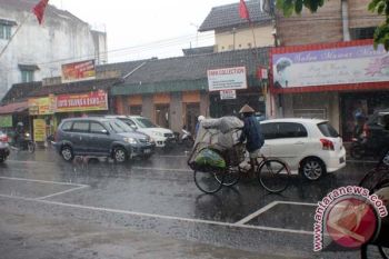 BMKG: hujan di Yogyakarta dipicu belokan angin