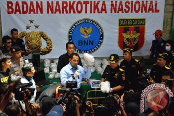 BNN: 100 Genset Berisi Sabu-Sabu Selesai Dibongkar