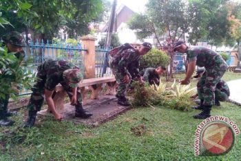 HUT Batalion Yonif 141 gelar karya bakti
