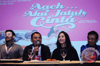 "Tak Ada yang Gila di Kota Ini" berkompetisi dalam festival film