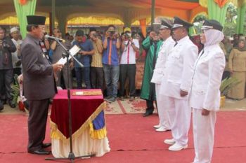 Bupati Inhil Lantik Kades Terpilih