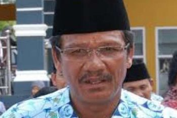 Bupati Kuansing Sukarmis Hadiri RUPS Bank Riau Kepri