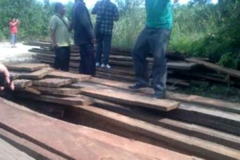 Atas Informasi Media, Polres Rohil Amankan 20 Ton Kayu Olahan