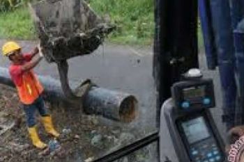 Riau Worried With Massive Lay Off By Oil Contractors