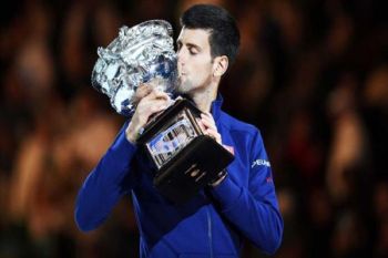 Djokovic menangi gelar Australia terbuka keenamnya