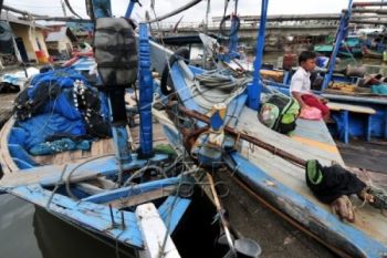 Cuaca Buruk, Aktivitas di TPI Pekalongan Lumpuh