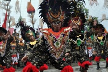 Banser-Lima Gunung Uji Coba Koreografi Nusantara