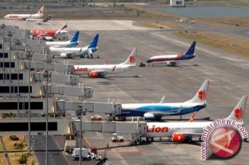 Tarif Pesawat Penerbangan Dalam Negeri Turun 5 %