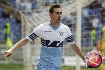 Lazio Menang Telak Atas Hellas Verona 5-2