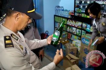 Bea Cukai Sampit Dukung Pengawasan Peredaran Miras