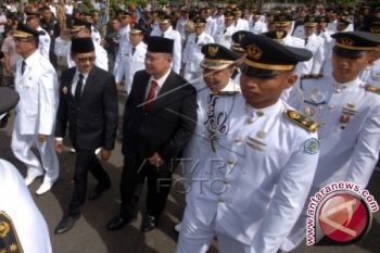 Gubernur Sumbar Lantik 12 Bupati/Walikota