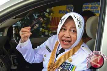 Risma: suka duka penerapan e-procurement Surabaya
