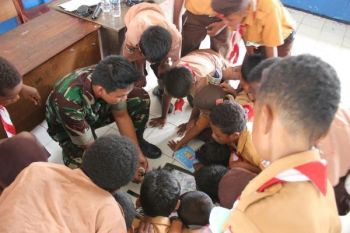 Kodim Paniai bina generasi muda agar mandiri dan berjiwa pemimpin