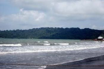 Cilacap Fokus Benahi Teluk Penyu dan Benteng Pendem