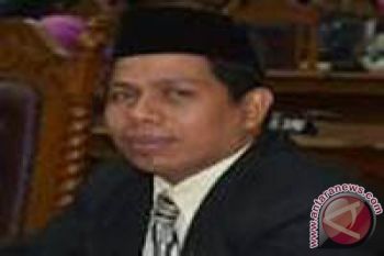 DPRD sayangkan tumpahan miyak sawit di Perairan Laut Buton