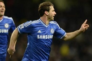 Chelsea Kalahkan Southampton 2-1