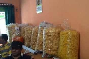 Menengok Usaha Keripik Upik Pekanbaru Beromzet Rp50 Juta per Bulan