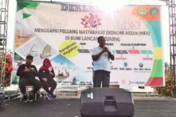 Pemprov Riau dan UR Deklarasi Kesiapan dan Kesanggupan Hadapi MEA