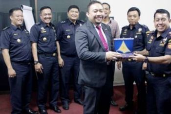 Konsulat Malaysia Kunjungi Bea Cukai Pekanbaru